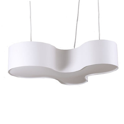 2036.400 Dizainerskii svetilnik DS063 kypit v internet-magazine www.lampadary.ru za 12 500 ryb. s dostavkoi <h1 style="text-align: center"><span style="font-size: 24px;"><span></span>Дизайнерский светильник DS063</span><span style="font-family: Arial; font-size: 24px;"></span></h1>

<p style="text-align: justify">Дизайнерский светильник DS063 выполнен из ткани дизайнерской коллекции на пвх. Размеры дизайнерского светильника DS062: 600 мм высота 200 мм. Дизайнерский светильник DS063 предназначен для крепления на подвес. Количество светоточек 3 под патрон Е27х60W. Цветовая гамма данного светильника может быть различной согласно складской программы. Наличие и возможную цветовую гамму уточняйте у менеджеров. Срок изготовления 10 дней. Производство: Россия.</p>

<p><br></p>